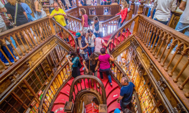 مكتبة “ليللو” البرتغالية تجذب 100 ألف زائر شهرياً