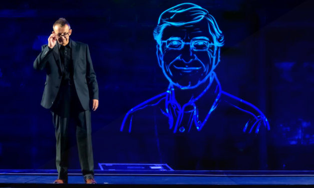 بيل غيتس يقدم ثمانية ملايين كتاب إلى خريجي الجامعات الأمريكية