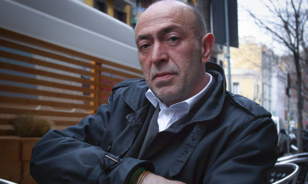 لوكا كايولي يستعد لإصدار كتاب عن النجم المصري محمد صلاح