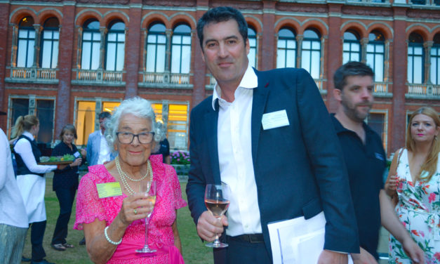 HarperCollins UK hails “Fantastic Year”