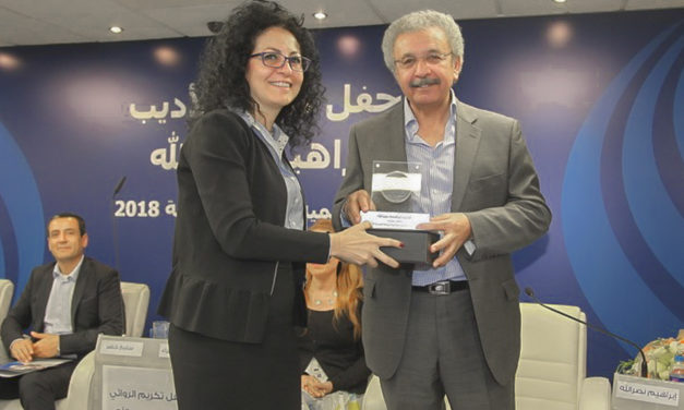 إيراهيم نصرالله: نستعيدُ حكاياتِ الجدّات في الكتابة لنوقظ العالم