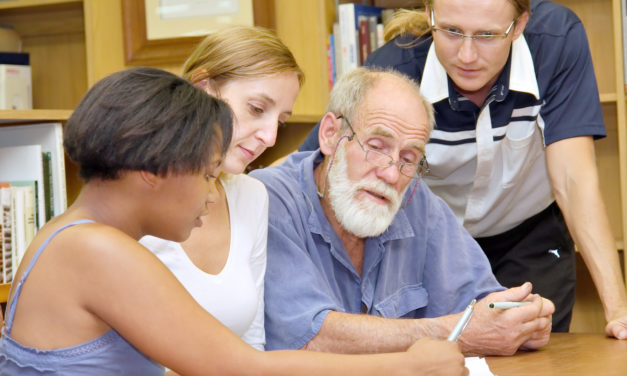 المكتبات.. دور ريادي في الترويج للكتب