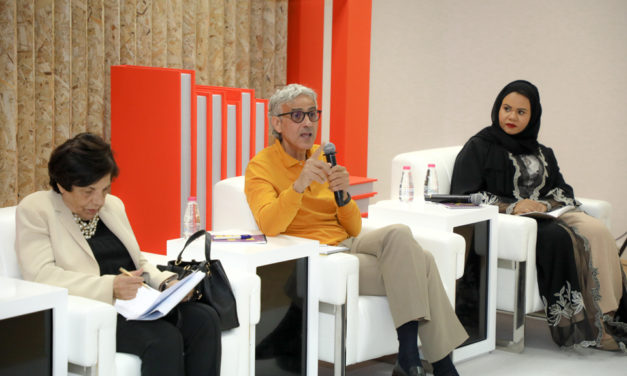 كُتّاب وروائيون: منح الجوائز الأدبية لمن لا يستحقها.. قتلٌ للفكر والإبداع